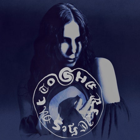 Chelsea Wolfe - She Reaches Out She Reaches Out To She